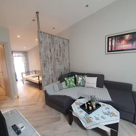 το σπιτι της μπρουνας Apartman *