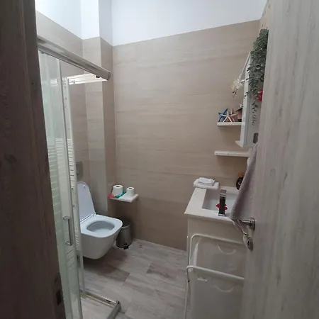 το σπιτι της μπρουνας * Néa Potídea