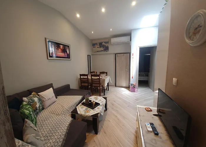 το σπιτι της μπρουνας * 尼坡帝