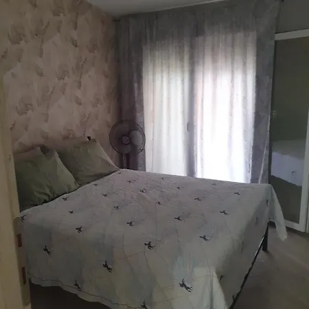 Daire το σπιτι της μπρουνας Nea Poteidaia
